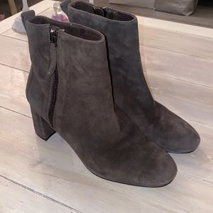 Brown suede ankle boots size 7